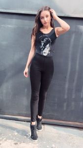item-image