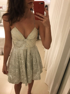item-image