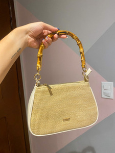 item-image