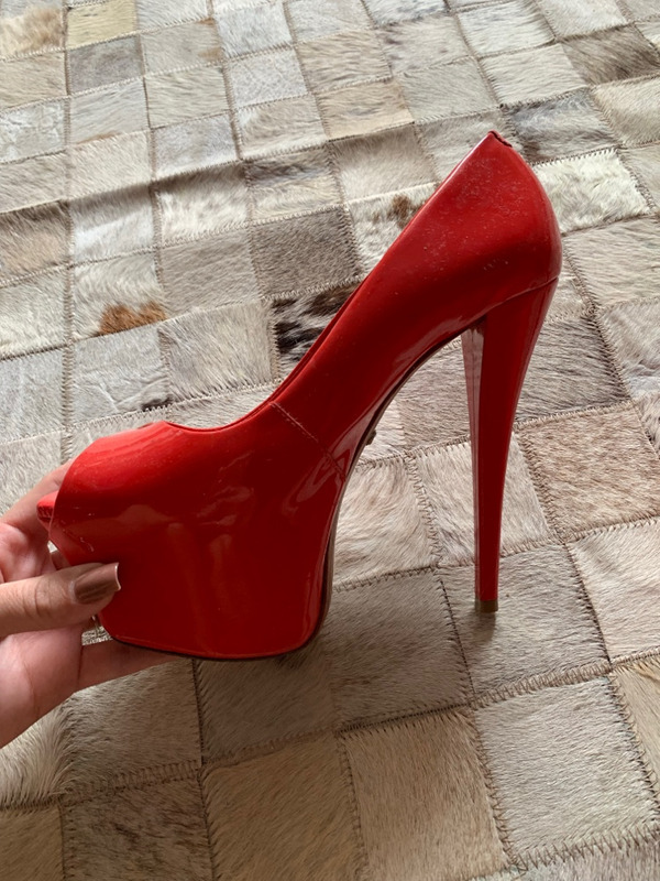 Sapatos Schütz de Karen